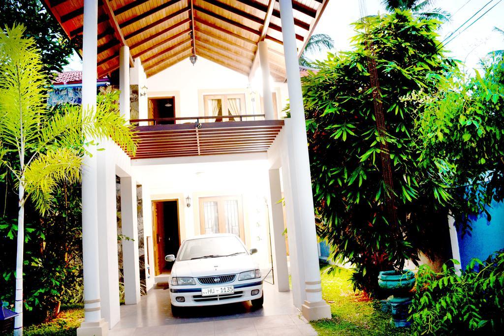 Northwood Residence - Marawila Bagian luar foto