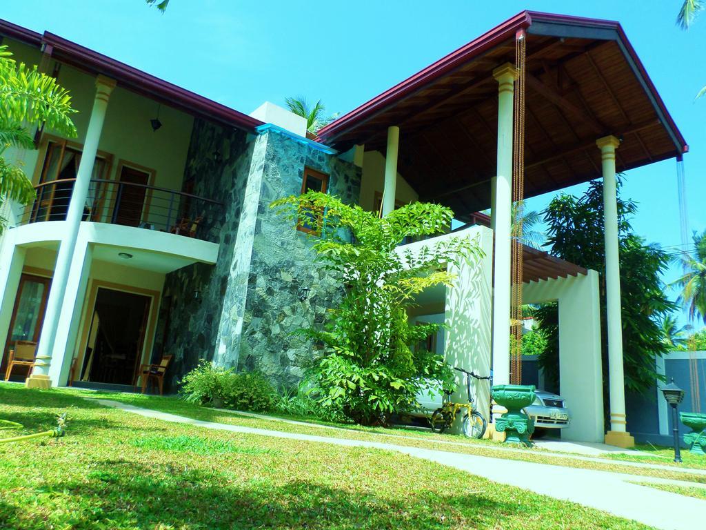 Northwood Residence - Marawila Bagian luar foto